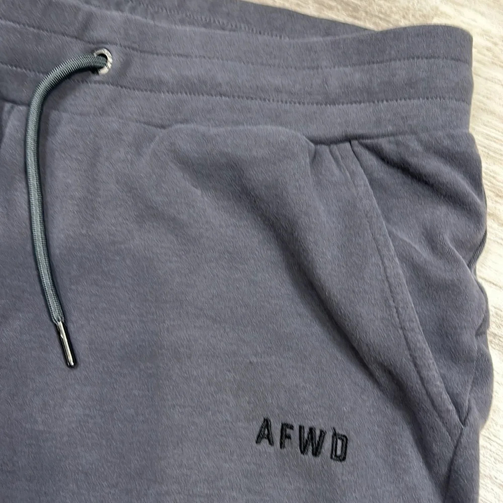 Alpha Forward AFWD Cotton Embroidered Logo Athletic Performance Sweat Shorts | L - Picture 3 of 6